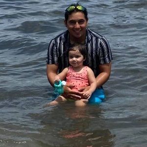 Meet your Posher, Christian